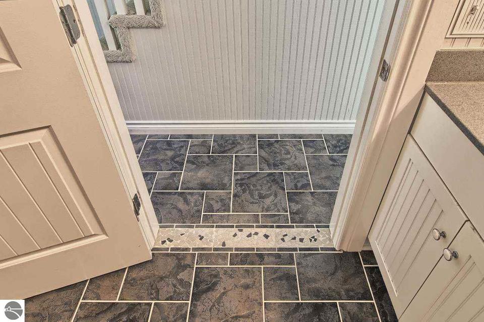  6585 Crystal Dr, Beulah, MI 49617 photo 32