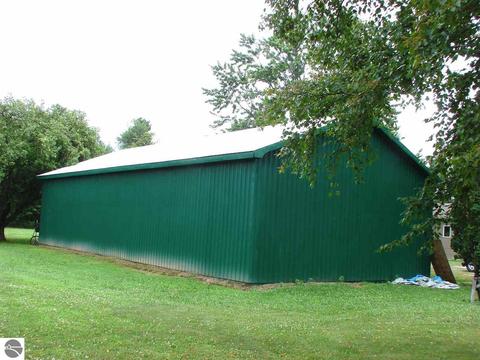 3449 S Blair Rd, Ithaca, MI 48847 photo 6