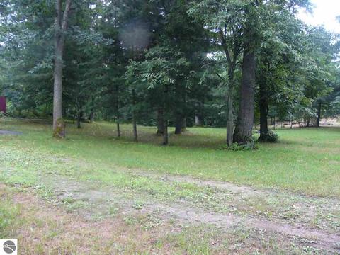 3382 Meadowbrook Dr, Harrison, MI 48625 photo 18