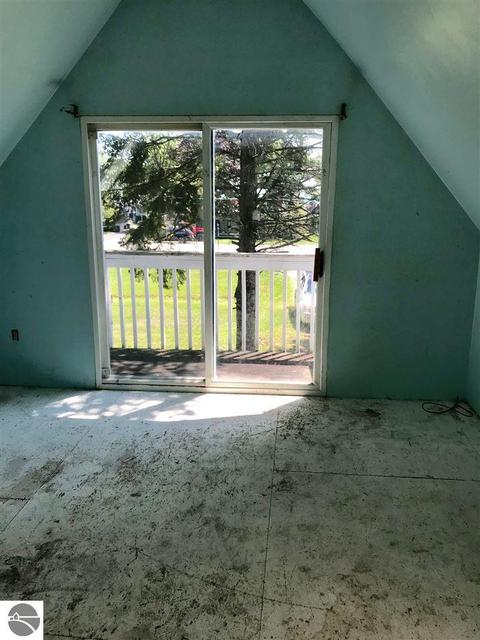 175 N Huron, Au Gres, MI 48703 photo 3