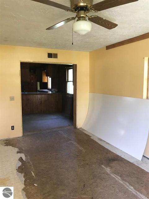 175 N Huron, Au Gres, MI 48703 photo 6