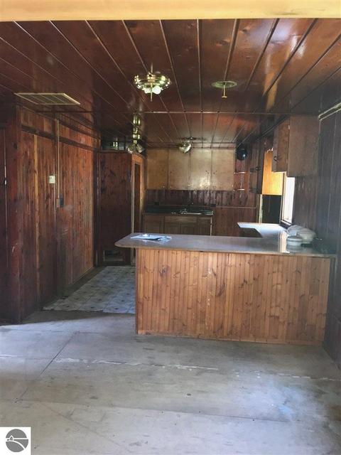175 N Huron, Au Gres, MI 48703 photo 7