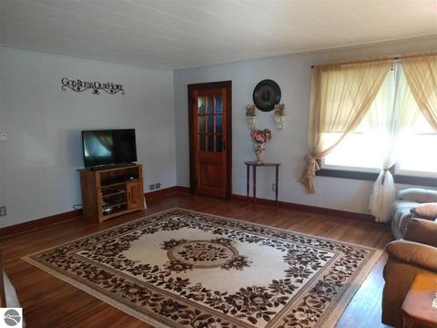 115 E Saginaw, Au Gres, MI 48703 photo 8