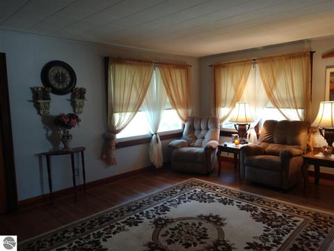 115 E Saginaw, Au Gres, MI 48703 photo 9