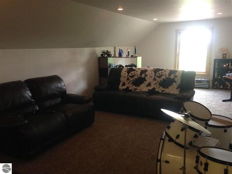 4476 W Saint Charles Rd, Ithaca, MI 48847 photo 25