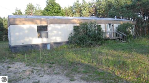 2209 N Lamb Rd, Interlochen, MI 49643 photo 1