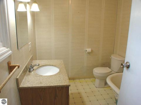 2426 N Bagley Rd, Ithaca, MI 48847 photo 18
