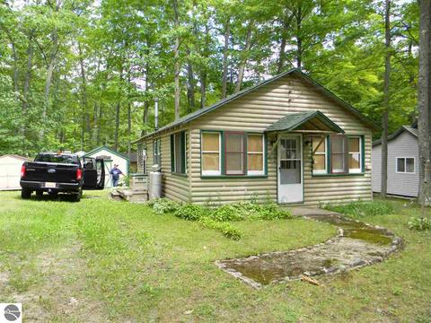 2364 Wildwood Rd, Lupton, MI 48635 photo 14