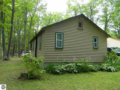 2364 Wildwood Rd, Lupton, MI 48635 photo 17