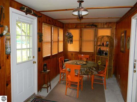 2364 Wildwood Rd, Lupton, MI 48635 photo 5