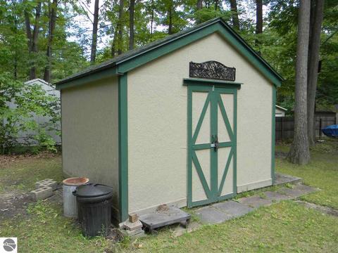 2364 Wildwood Rd, Lupton, MI 48635 photo 20