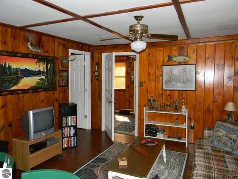 2364 Wildwood Rd, Lupton, MI 48635 photo 3