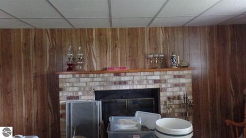 92 E Remus Rd, Mount Pleasant, MI 48858 photo 12