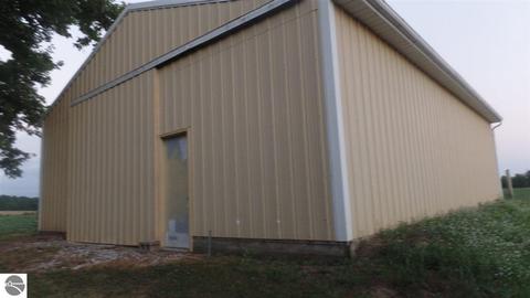 92 E Remus Rd, Mount Pleasant, MI 48858 photo 21
