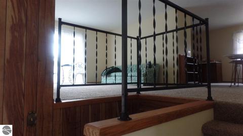92 E Remus Rd, Mount Pleasant, MI 48858 photo 6
