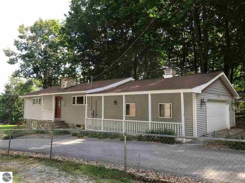 4299 E Shore Dr, Grawn, MI 49637 photo 6