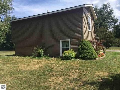 6482 Elk Vw, Williamsburg, MI 49690 photo 36