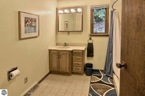 6445 E Lincoln Rd, Cedar, MI 49621 photo 33