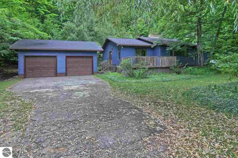 6445 E Lincoln Rd, Cedar, MI 49621 photo 1