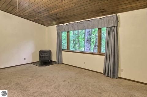 6445 E Lincoln Rd, Cedar, MI 49621 photo 21