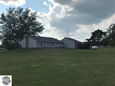 5631 S Wise Rd, Shepherd, MI 48883 photo 13