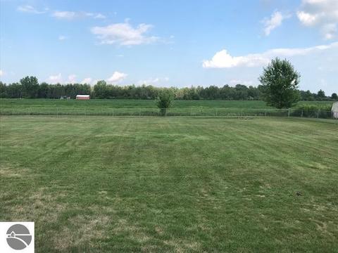 5631 S Wise Rd, Shepherd, MI 48883 photo 2