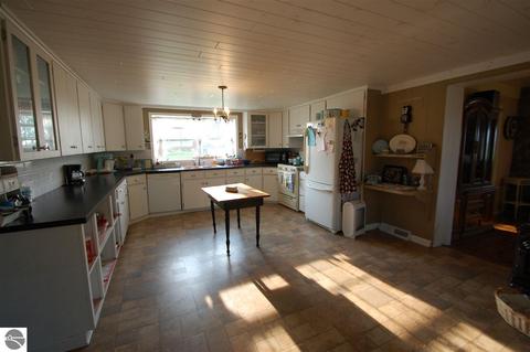 3383 E M-55, Prescott, MI 48756 photo 6