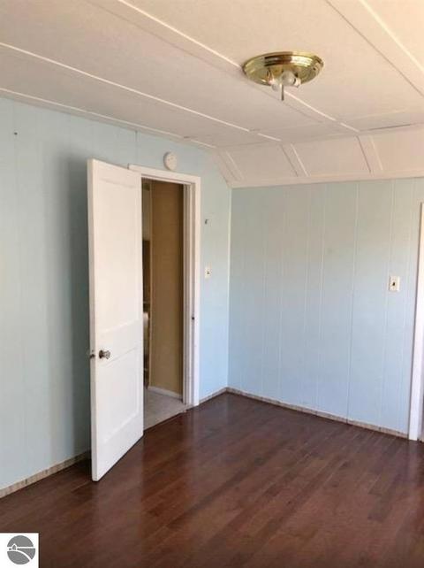 116 N Ithaca St, Ithaca, MI 48847 photo 18