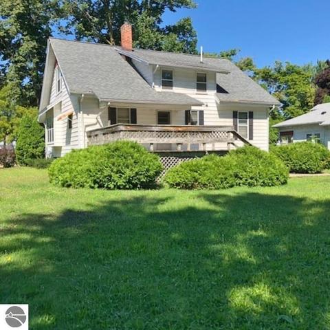 116 N Ithaca St, Ithaca, MI 48847 photo 2