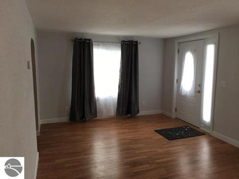 2873 E Baseline Rd, Mount Pleasant, MI 48858 photo 6