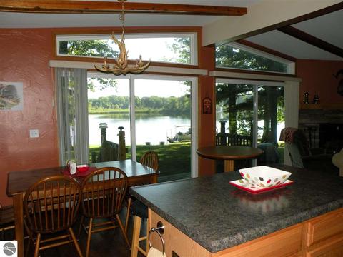 6332 Maple, Gladwin, MI 48624 photo 6