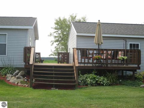 5566 W Brooks Rd, Shepherd, MI 48883 photo 2