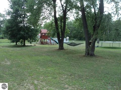 11510 E Stanton Rd, Sumner, MI 48889 photo 35