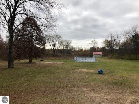 11510 E Stanton Rd, Sumner, MI 48889 photo 40