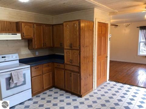 11510 E Stanton Rd, Sumner, MI 48889 photo 9