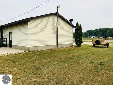 10261 E M-42, Manton, MI 49663 photo 42