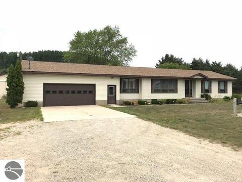 10261 E M-42, Manton, MI 49663 photo 34
