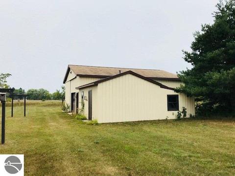 10261 E M-42, Manton, MI 49663 photo 37