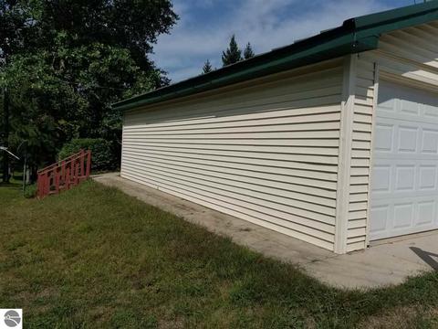 5675 Athey Rd, Harrison, MI 48625 photo 15