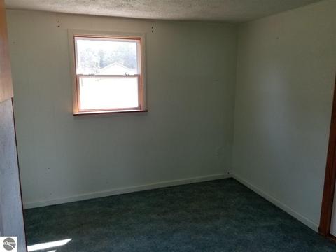 5675 Athey Rd, Harrison, MI 48625 photo 6