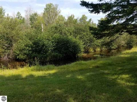 5675 Athey Rd, Harrison, MI 48625 photo 16