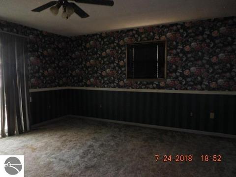 4927 E Center St, Au Gres, MI 48703 photo 20