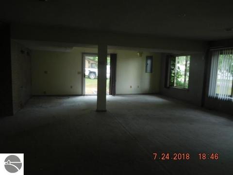 4927 E Center St, Au Gres, MI 48703 photo 8