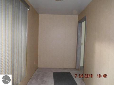 4927 E Center St, Au Gres, MI 48703 photo 6