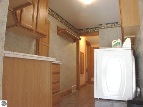 1629 S Bliss Rd, Sumner, MI 48889 photo 28