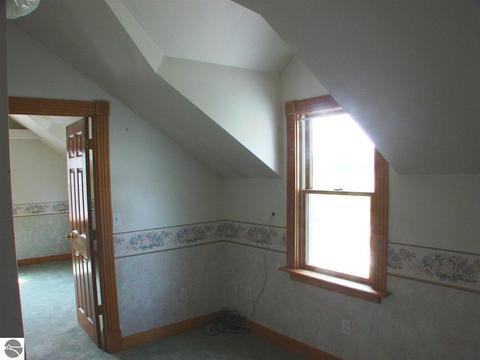 1629 S Bliss Rd, Sumner, MI 48889 photo 29