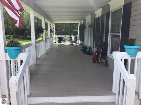 8685 N Gilbert Rd, Standish, MI 48658 photo 4
