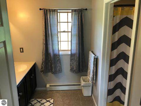 8685 N Gilbert Rd, Standish, MI 48658 photo 22