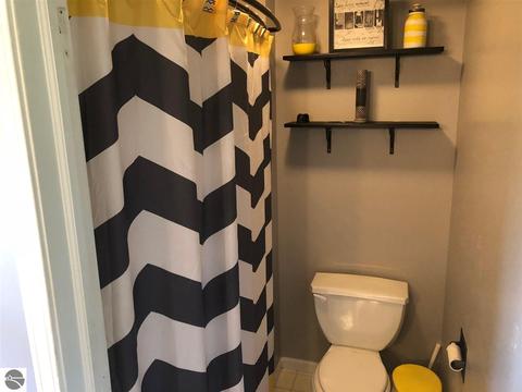 8685 N Gilbert Rd, Standish, MI 48658 photo 23