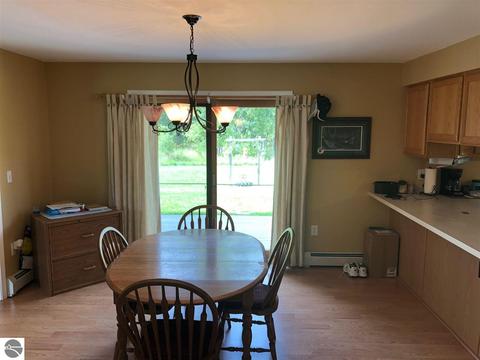 8685 N Gilbert Rd, Standish, MI 48658 photo 11